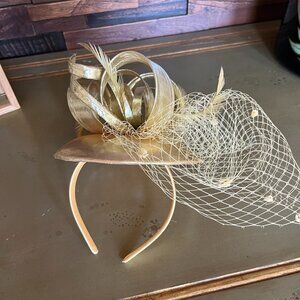 Kentucky Derby Gold Fascinator